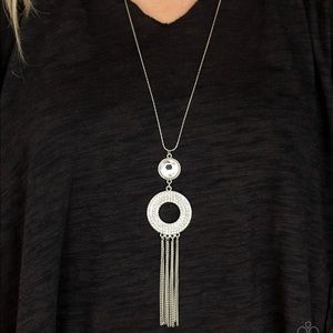 Sassy As They Come White Rhinestone Necklace & Earrings Set